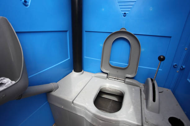 Porta potty delivery and setup in West Branch, IA